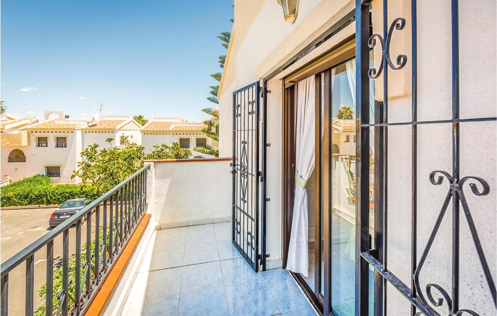 Amazing Apartment In Rojales With Kitchenette Экстерьер фото